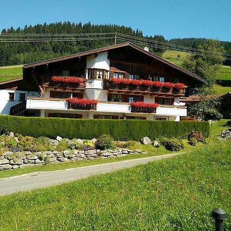 Apartments Haus am Anger - Romantik-Beauty-Wellness Jungholz Exterior foto